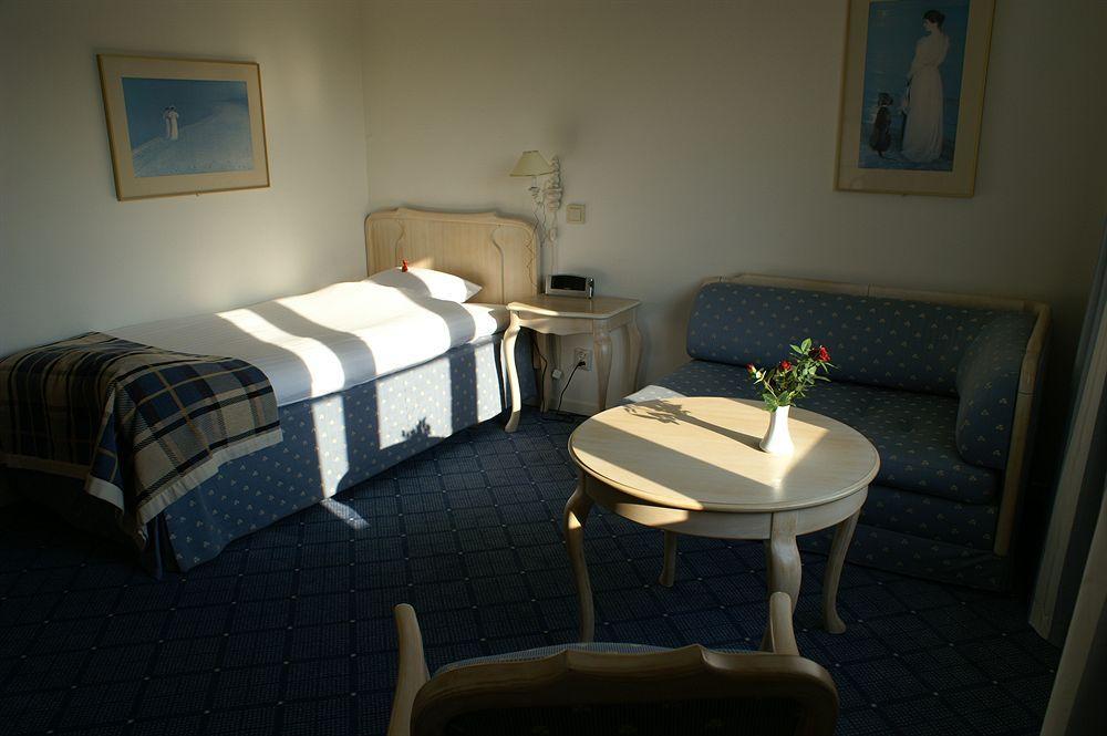 Hotel Moelndals Bro Екстер'єр фото