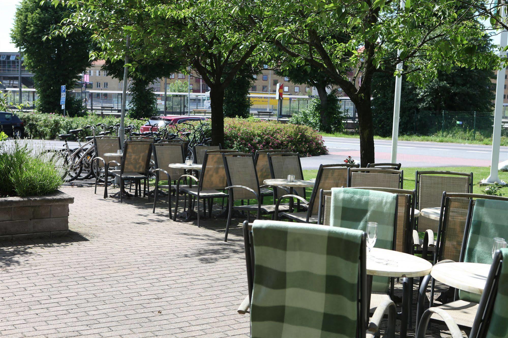 Hotel Moelndals Bro Екстер'єр фото
